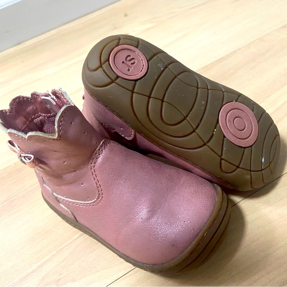 Stride ride 360 boots